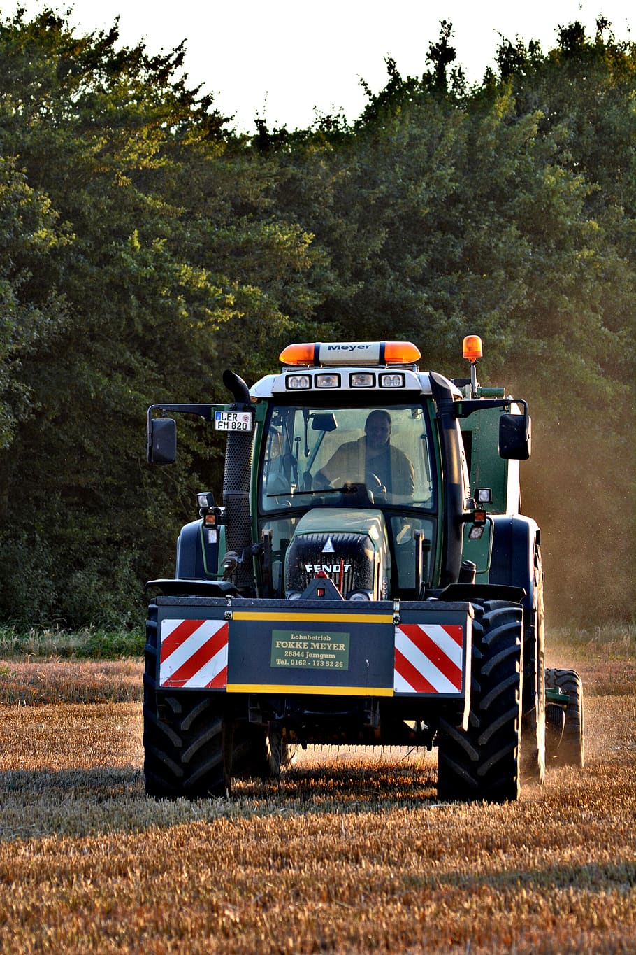 wage operating, fokke meyer, agriculture, rheiderland include a, harvest, tractors, weener, midlum, jemgum, commercial vehicle
