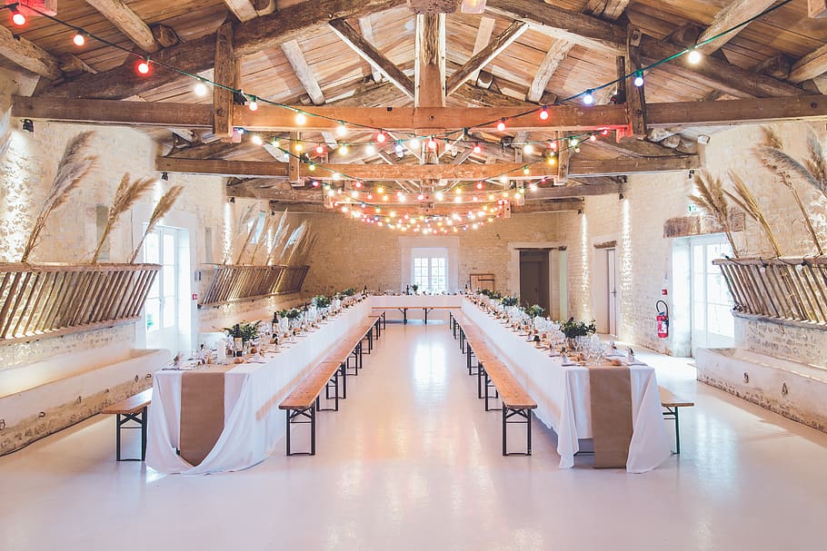 events, venue, banquet, hall, wedding, party, lights, wood, beams, benches