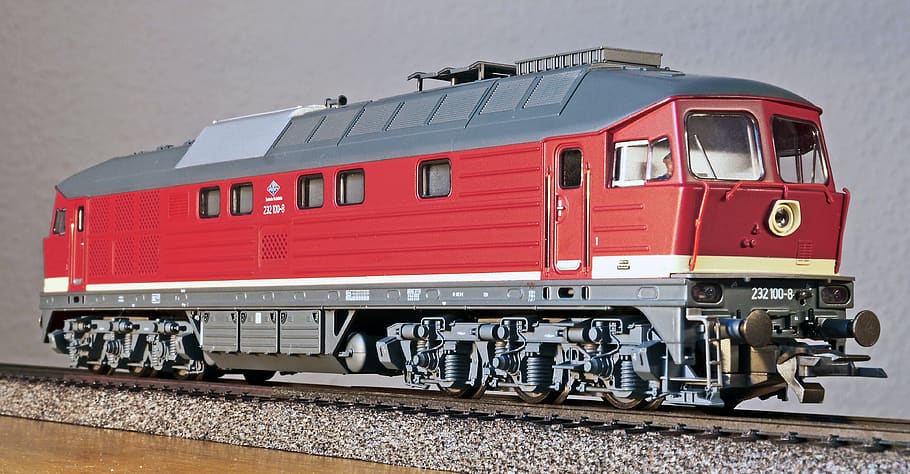diesel locomotive, model, scale h0, dr, deutsche bahn, universal locomotive, diesel-electric, ussr, kolomna, v300