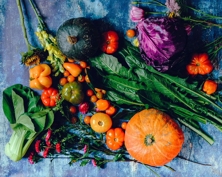 sayuran, sayuran segar, organik, alami, tomat, mentah, segar, hijau, matang, bermacam-macam