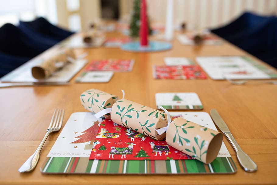 christmas, table setting, xmas, bonbon, christmas lunch, setting, dining, place mat, table, indoors
