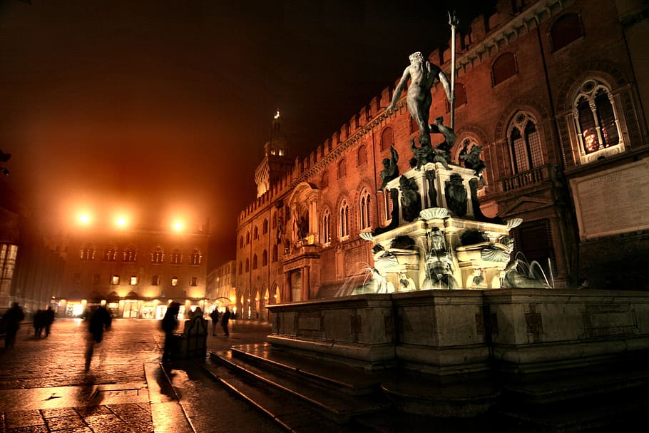 vista nocturna, fuente, neptuno, piazza del nettuno, bolonia, emilia romaña, italia, europa, arquitectura, arte