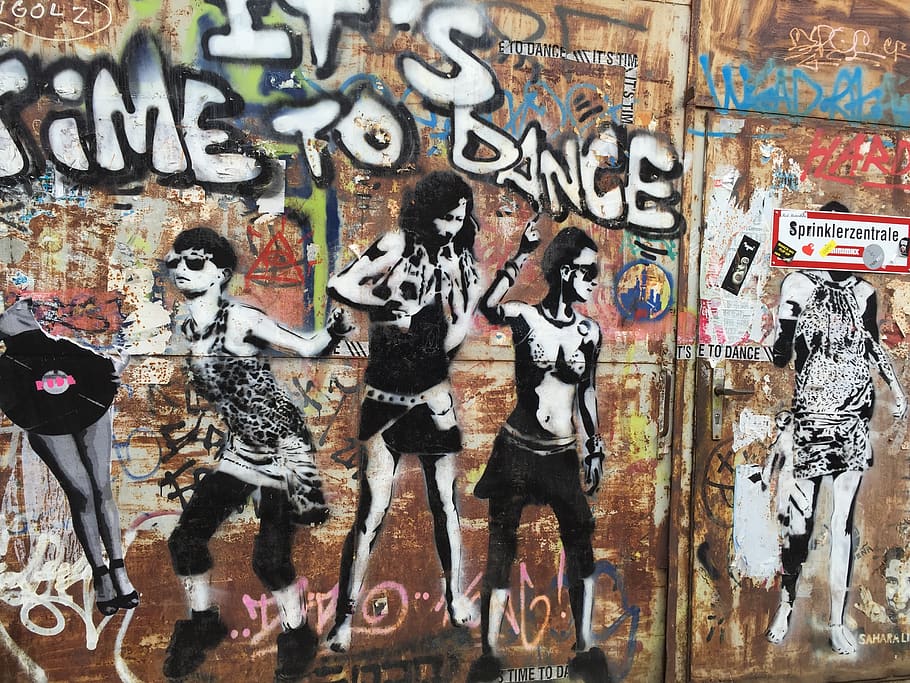 berlin, colors, street, alley, graffiti, girls, dance, brick, creativity, art and craft