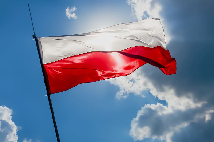 флаг польши, польша, польский флаг, польский, флаг, красный, белый, синий, белый и красный, ветер