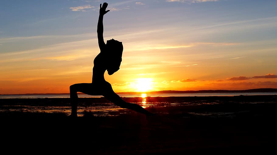 puesta de sol, yoga, océano, maree basse, mar, zen, naturaleza, mujer, meditación, instalación