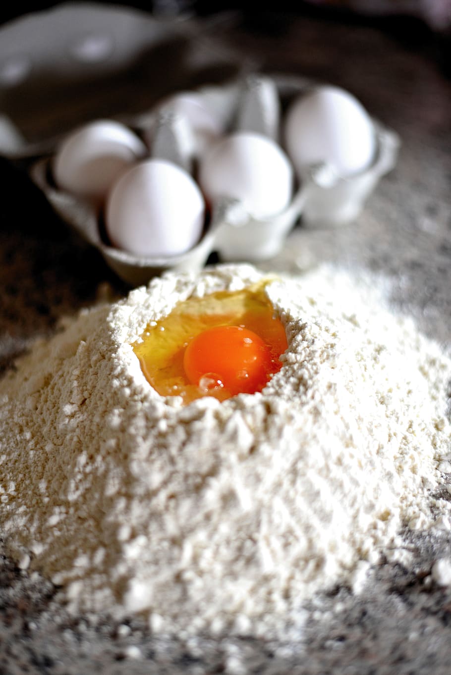 flour, yolk, egg, hen's egg, dough, egg yolk, bake, backzutaten, cake, eat