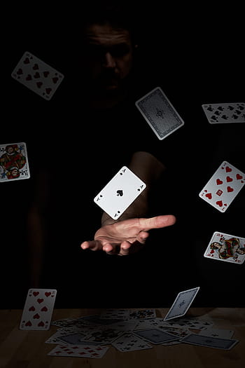 playing-cards-ace-card-game-poker-royalt