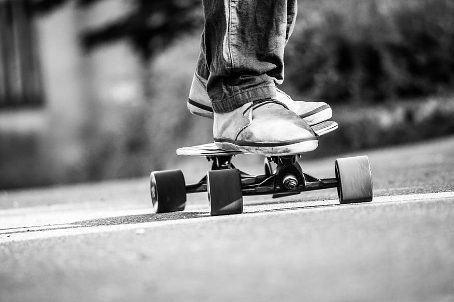human, adult, road, man, longboard, person, male, city, away, young man