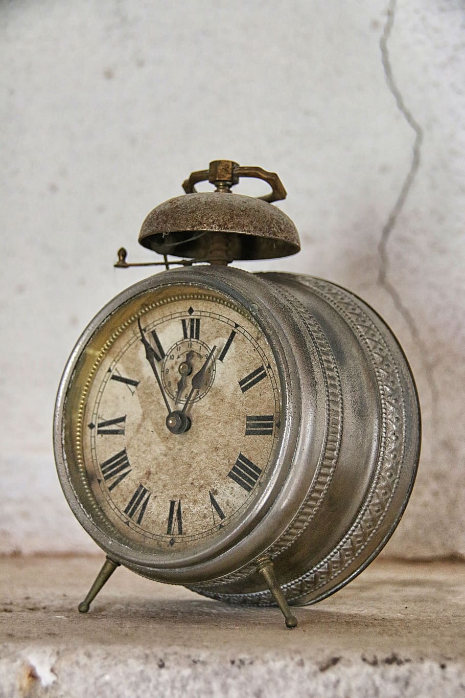 clock, vintage, alarm, time, old, retro, steampunk, antique, metal, engineering