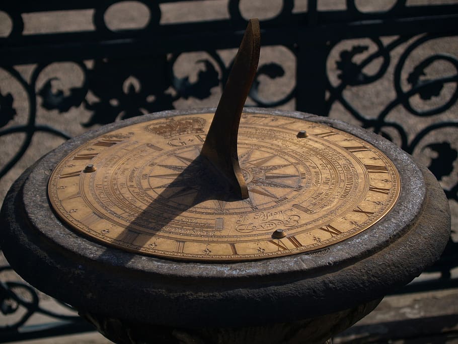 hannover, clock, sun, old, time, timepiece, architecture, historically, close-up, pattern