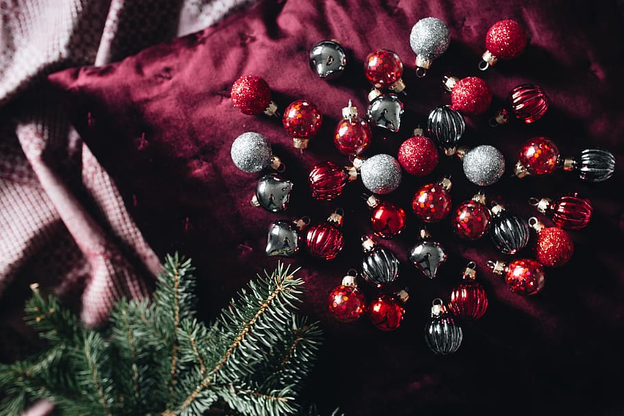 burgundy christmas decorations, modern, holidays, decor, elegant, red, christmas, decoration, xmas, balls