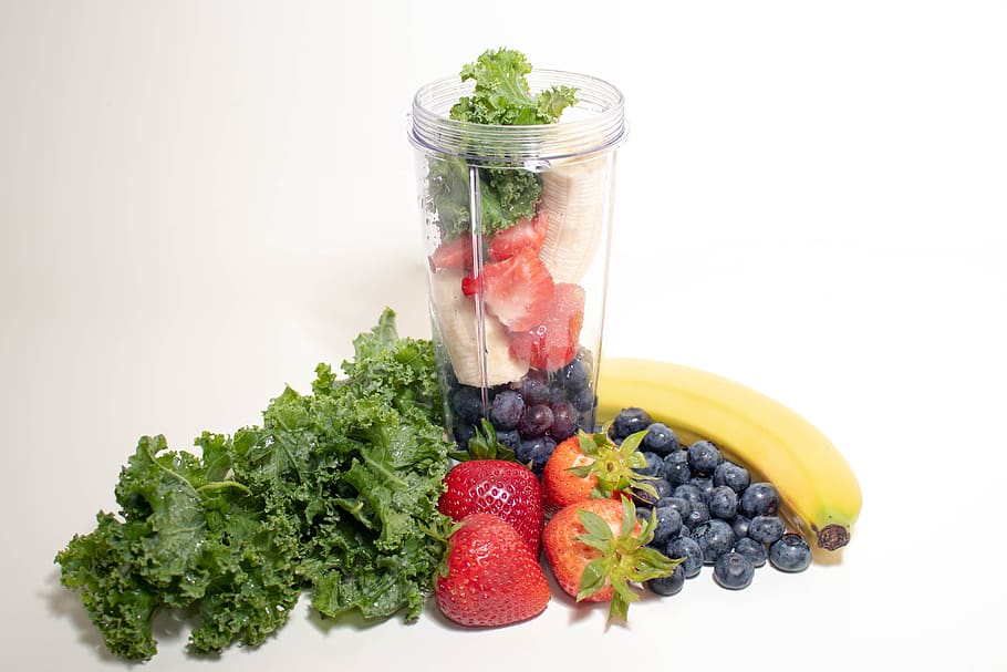 smoothie, blueberries, bananas, strawberries, fruit, healthy eating, food and drink, food, berry fruit, wellbeing