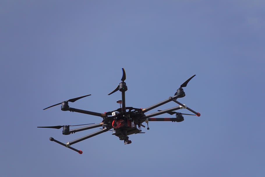 dron, vuelo, cielo, quadrocopter, volando, remotamente, de tecnología, cámara, hélice, dji