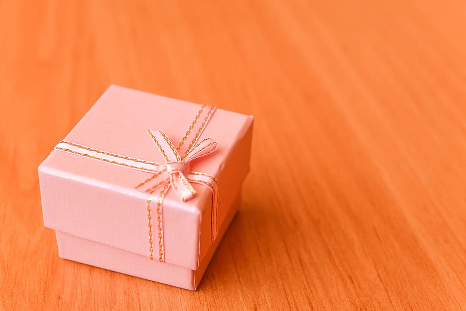 kotak hadiah merah muda, berbagai, ulang tahun, hadiah, kotak, perayaan, kotak - wadah, busur, pita, busur terikat