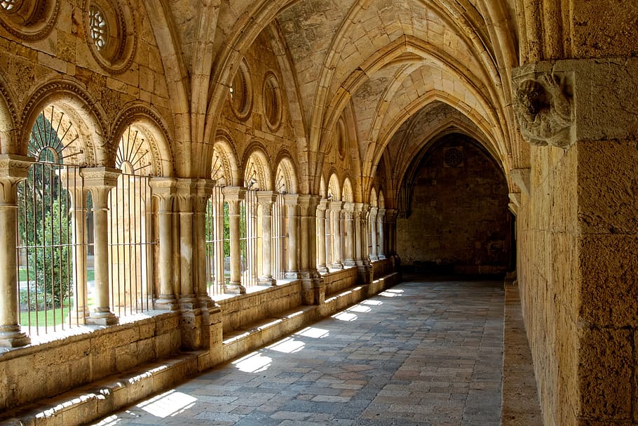rhaeto românico, claustro, mosteiro, tarragona, catalunha, espanha, arquitetura, igreja, arco, abadia