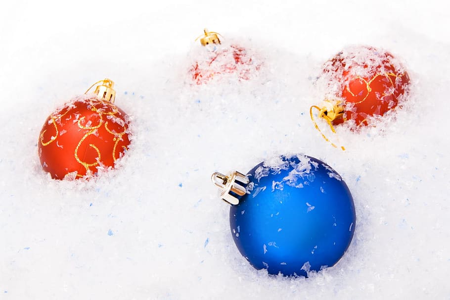 ball, bauble, red, celebrate, christmas, close-up, closeup, december, decoration, festive