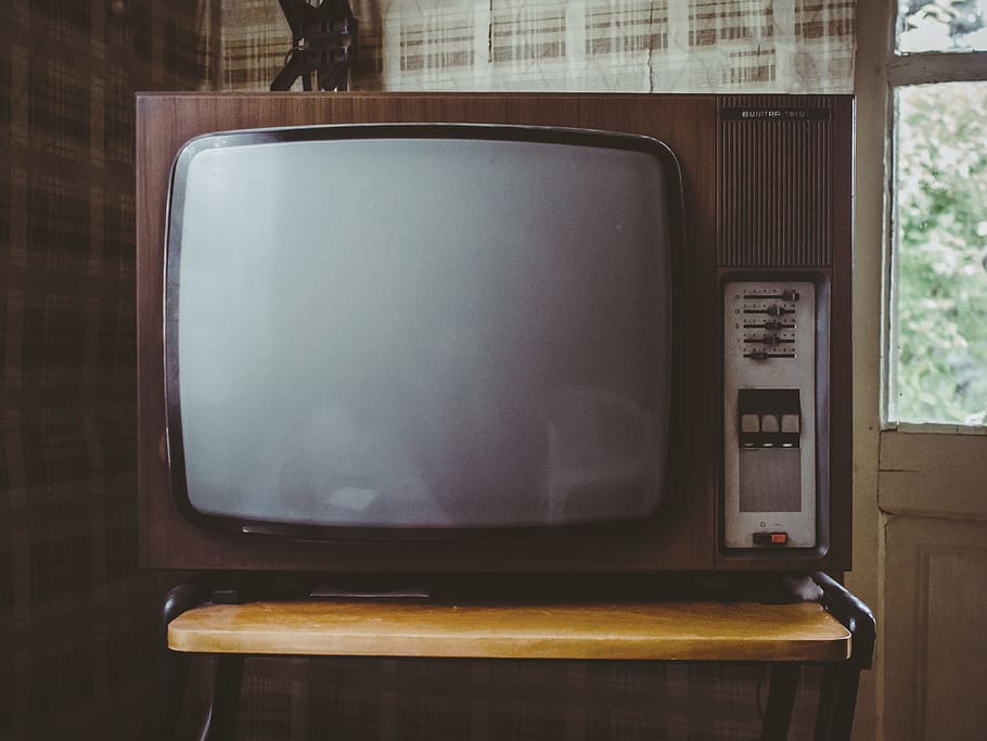 tv, television, vintage, oldschool, retro, television set, indoors, technology, communication, retro styled