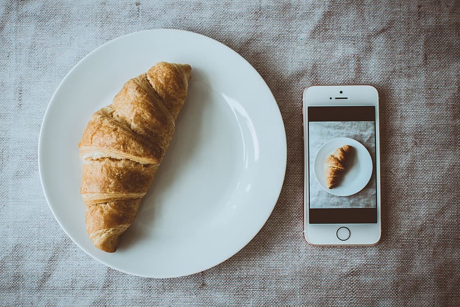 fresh, baked, croissant, bakery, baking, plate, white, camera, phone, iphone