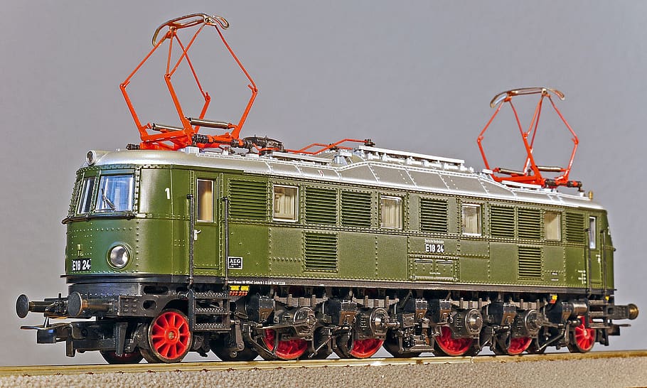 lokomotif listrik, model, skala h0, kereta ekspres, e18, e 18, br118, hijau, kereta api federal Jerman, sistem transportasi