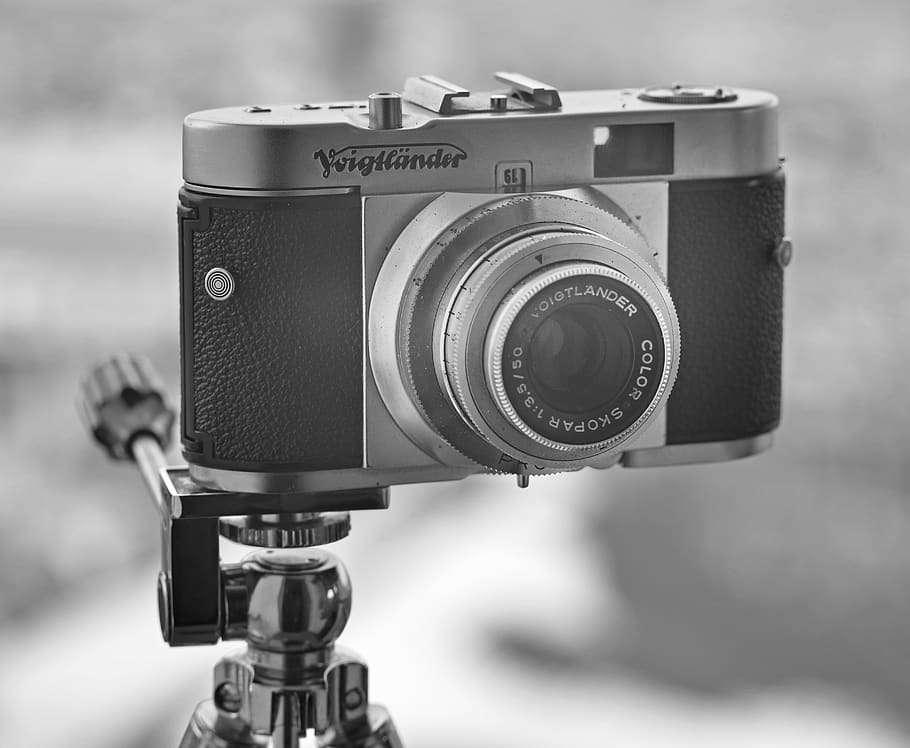 vintage camera, retro, black and white, photography, camera, vintage, old, film, analog, 35 mm film