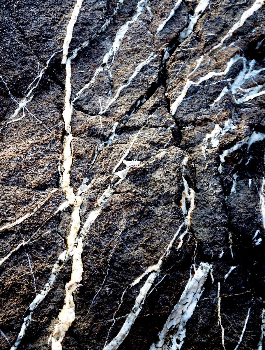 dark, black, rock texture, white, veins, running, boulder, rock, texture, black and white