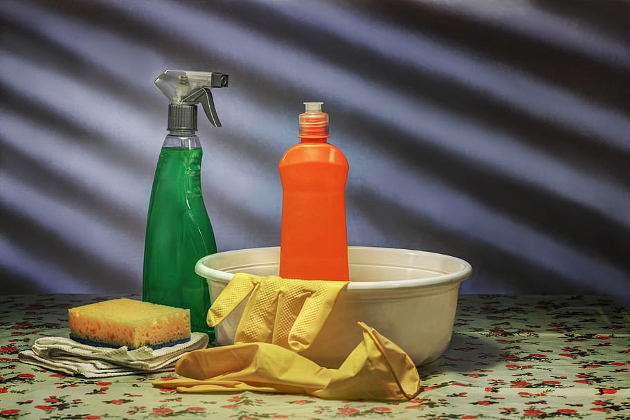 limpeza, limpar, limpador, detergente, esponja, pano de prato, luvas de borracha, atomizador, agregado familiar, trabalho em casa