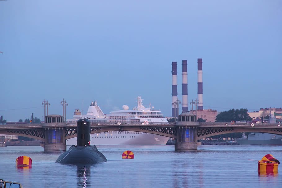 nuclear, russian, tower, submarine, navy, undersea, conning, docked, dock, warship