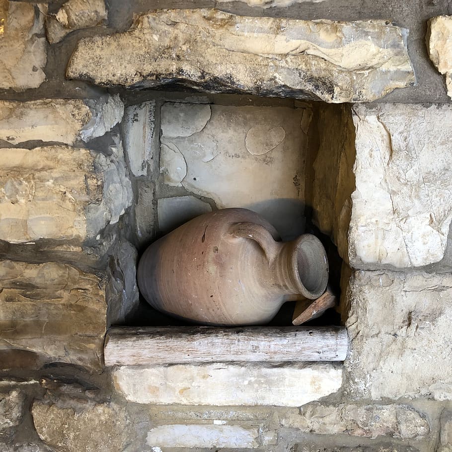 urn, pottery, vase, ceramic, stone, nostalgic, antique, handmade, lebanon, jbeil