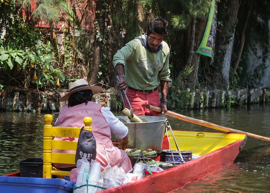 mexico, chinampa, work, travel, colour, water, couple, man, woman, working