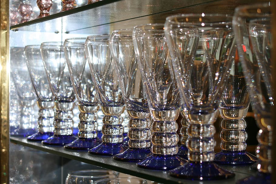 glass, glasses, restaurant, display case, eiscafe, ice cream sundae, cafe, cocktail, glass - material, transparent