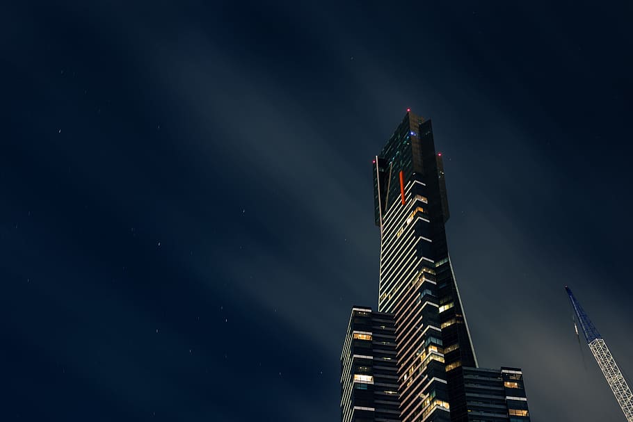 arquitectura, edificio, infraestructura, oscuro, noche, luz, torre, rascacielos, estructura construida, exterior del edificio