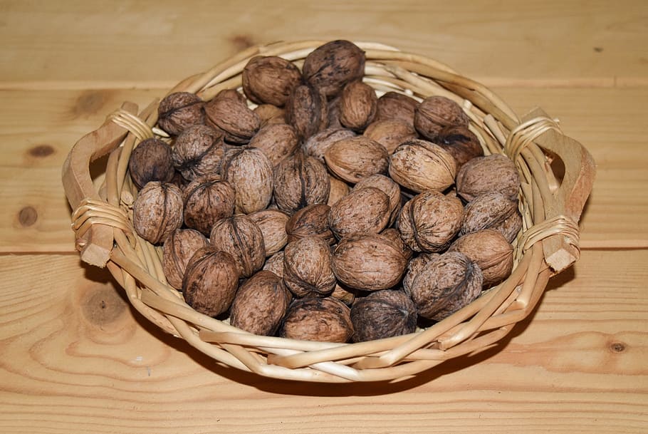 walnut, walnuts, food, brown, shell, an ingredient, basket, kitchen, wood, food and drink