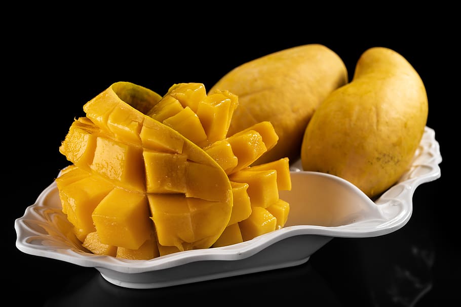 mango, mangoes, fresh, fruit, fruits, yellow, orange, organic, food, still life