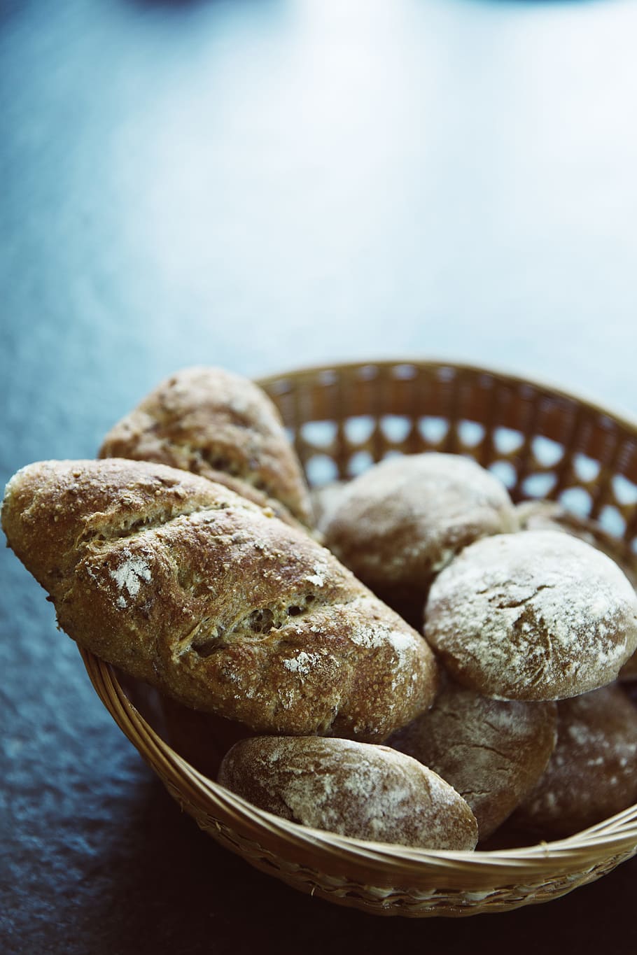 food, bread, loaves, basket, styling, still, bokeh, food and drink, freshness, close-up