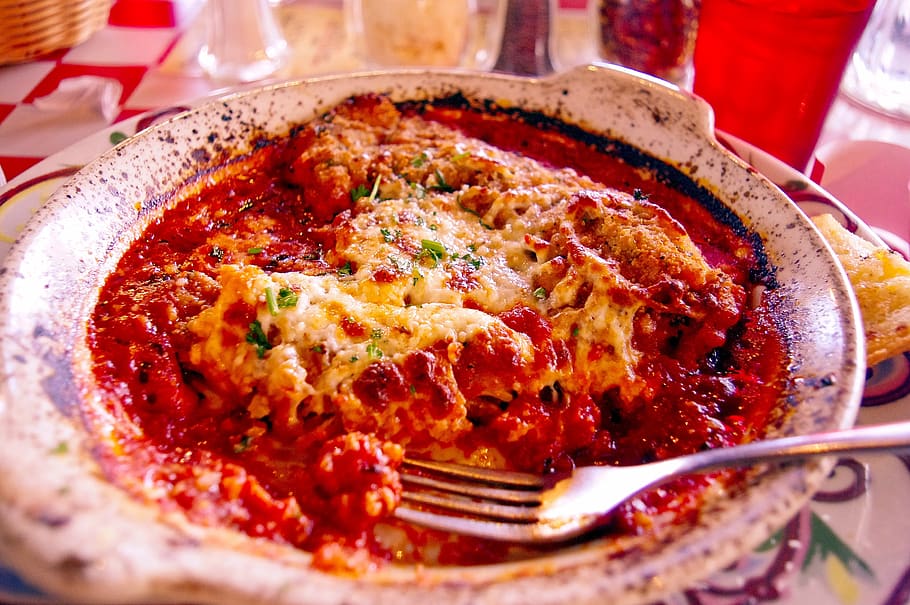 cena en moab, pollo, parmesano, queso, italiano, comida, pastas, tomates, fresco, cena