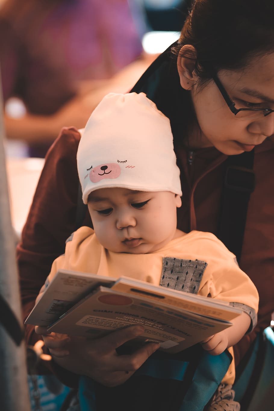 baby, reading, book, kids, young, mother, mother and baby, child, childhood, real people
