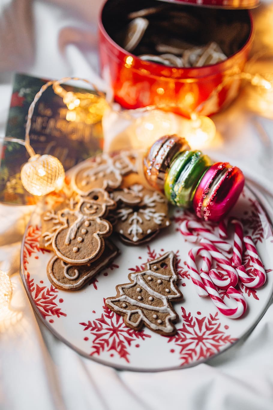 enfeite de natal biscoitos, doce, biscoito, férias, pão de gengibre, sobremesa, natal, festivo, dezembro, dentro de casa