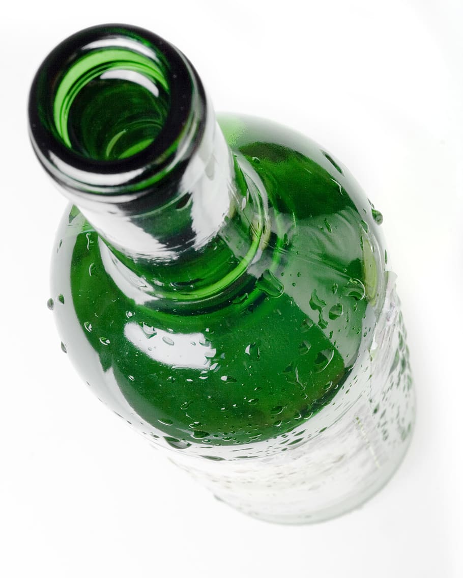 green, water, soda, glass, closeup, isolated, wet, cold, clear, nobody