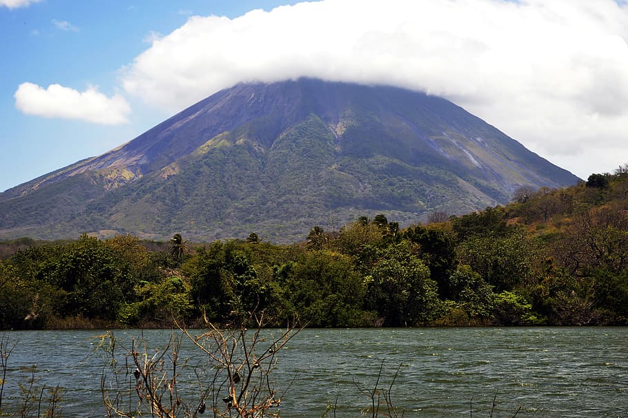 volcano, ometepe, nicaragua, tourism, concepcion, mountain, natura, nature, ash, sky