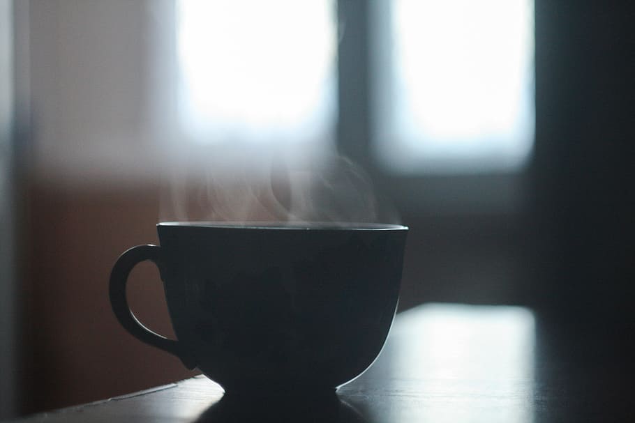 caliente, bebida, café, taza, mesa, ventana, luz, adentro, comida y bebida, taza de café