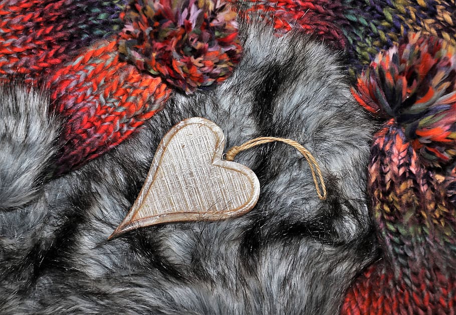 wool, yarn, weave, thread, wooden heart, fur, valentine's day, winter, textiles, crafts