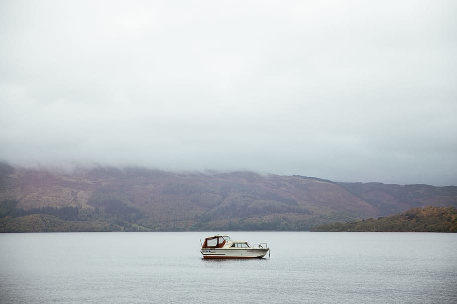 white, boat, parked, english waters, cloudy, day, england, holiday, outdoors, park