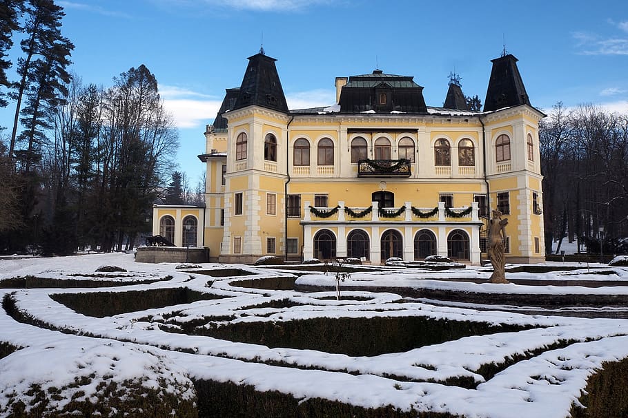 casa senhorial, eslováquia, bloqueio, história, castelo eslovaco, jardim, inverno, natureza, céu azul, arquitetura