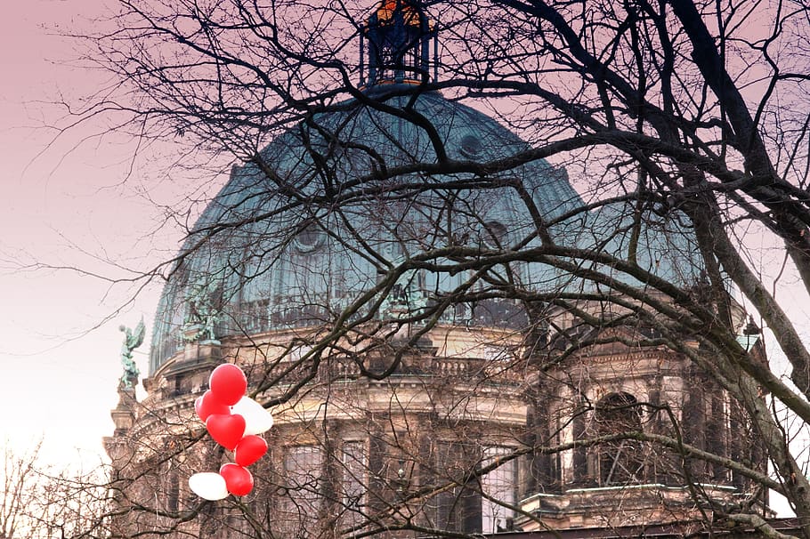 Berlín, Catedral de Berlín, globo, corazón, edificio, iglesia, capital, cúpula, árbol, fondo