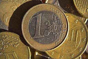 euro-coin-closeup-currency-royalty-free-thumbnail.jpg