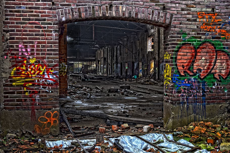 lost places, factory, hall, atmosphere, abandoned, building, decay, trades hall, ruin, graffiti