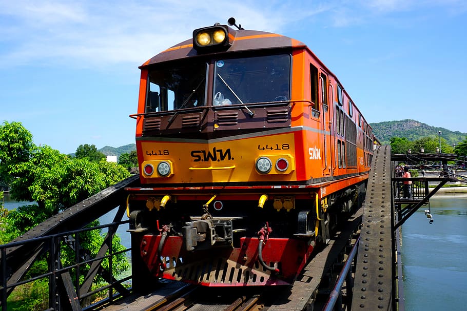 ferrocarril de la muerte, río kwai, río, puente, kanchanaburi, tailandia, turismo, vía del tren, modo de transporte, cielo