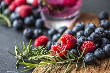 beverage-blueberry-closeup-cold-water-royalty-free-thumbnail.jpg