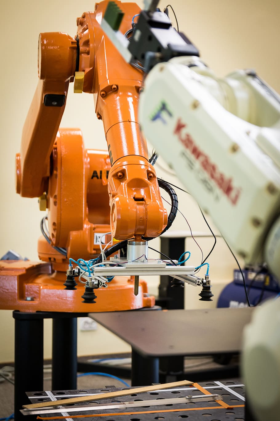 robô, braço, tecnologia, braço do robô, robótica, ciência, laranja, eletrônica, automação, maquinaria
