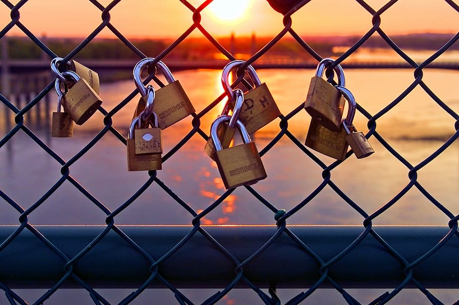 love locks at sunset, love, padlock, heart, friendship, lock, symbol, romantic, padlocks, romance